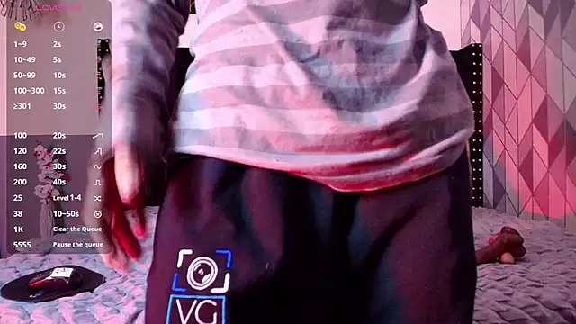 innocentlady  online show from 02.22.25