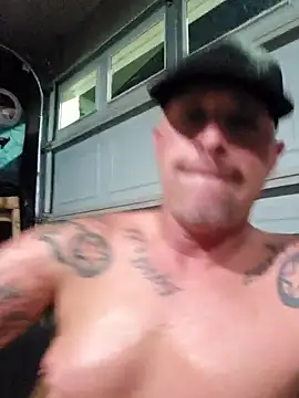 LongandEasy77 online show from 11.15.25