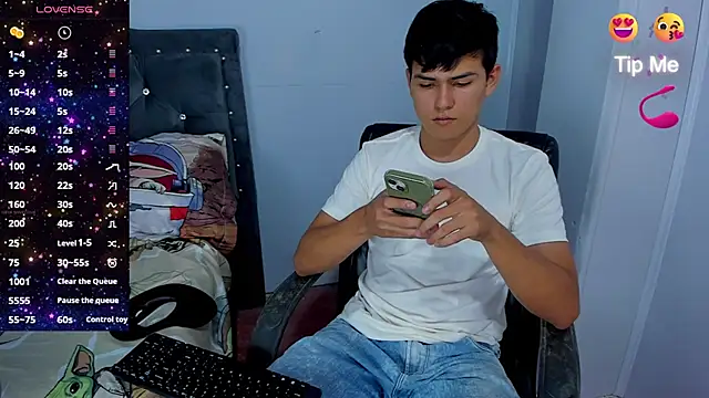 Jacobb Lee online show from 10.17.25