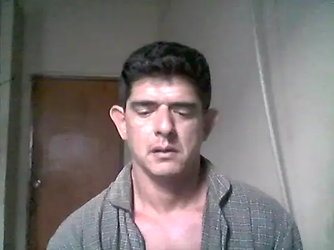 Snapshot of Marobronco chatting on 11.21.25 Marobronco online show from 11.21.25