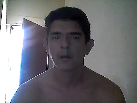 Snapshot of Marobronco chatting on 12.15.25 Marobronco online show from 12.15.25