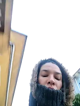 rebekka simpson online show from 03.03.25