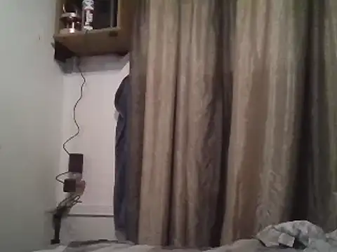 allissonw13 online show from 01.16.25