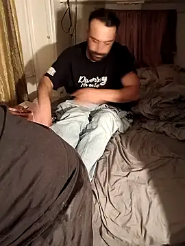 allissonw13 online show from 01.22.25