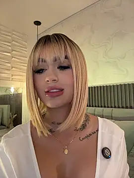 SOPHICARTERS online show from 12.04.25