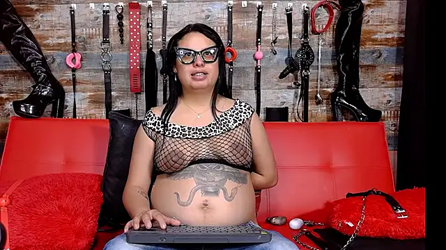 slave Rubi online show from 12.28.24