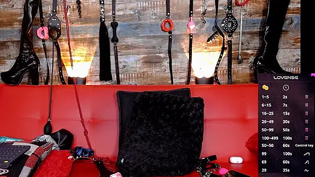 slave Rubi online show from 01.08.25