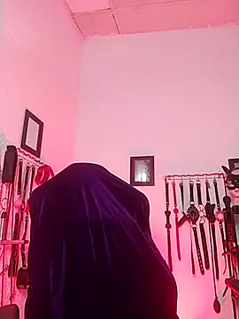 Snapshot of slave_Rubi chatting on 07.12.26 slave Rubi online show from 07.12.26