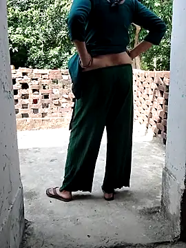 Snapshot of Hot-rubina chatting on 06.14.26 Hot-rubina online show from 06.14.26