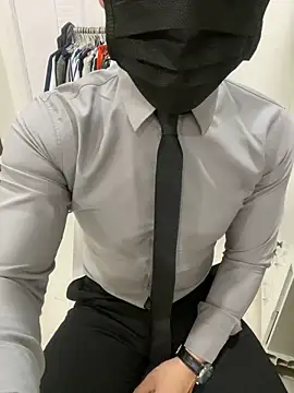 harrylouis1357 online show from 02.26.25