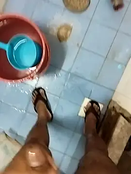 Snapshot of cenyon124 chatting on 10.11.25 cenyon124 online show from 10.11.25