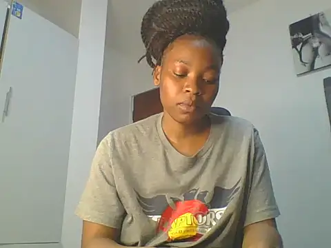 Snapshot of _Becky002 chatting on 05.02.26 Becky002 online show from 05.02.26