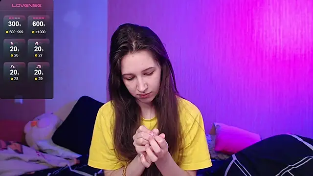 Snapshot of ur_kitty__ chatting on 09.23.25 ur kitty online show from 09.23.25