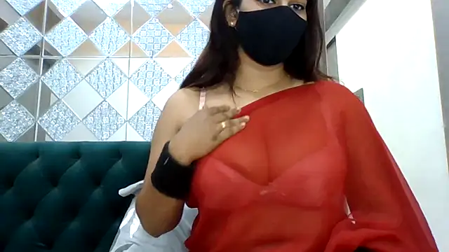 sparkling queen online show from 10.16.25