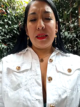 Bella keny online show from 11.25.25