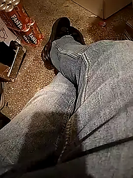 A man in public online show from 10.12.25