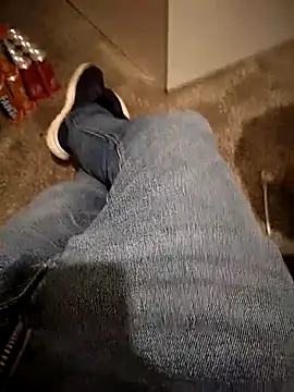 A man in public online show from 10.22.25