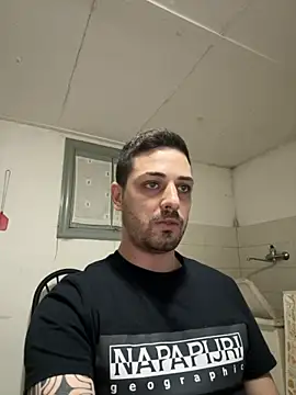 iltoscano95 online show from 10.18.25