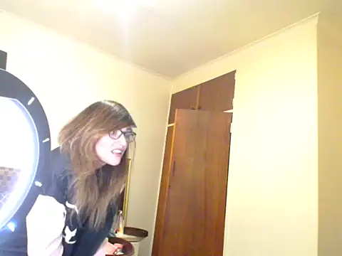 Snapshot of karmicQueen669 chatting on 06.27.26 karmicQueen669 online show from 06.27.26