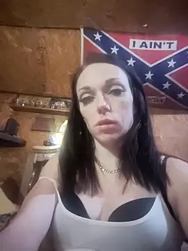 Genevieve143 online show from 12.20.25