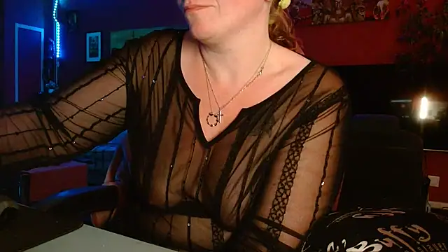 Snapshot of cruellaculdenfer67 chatting on 04.21.26 cruellaculdenfer67 online show from 04.21.26