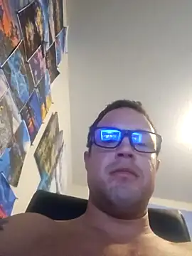 Snapshot of JonnyIronwood chatting on 12.25.24 JonnyIronwood online show from 12.25.24