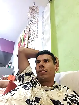 Snapshot of josehot151515 chatting on 01.03.25 josehot151515 online show from 01.03.25