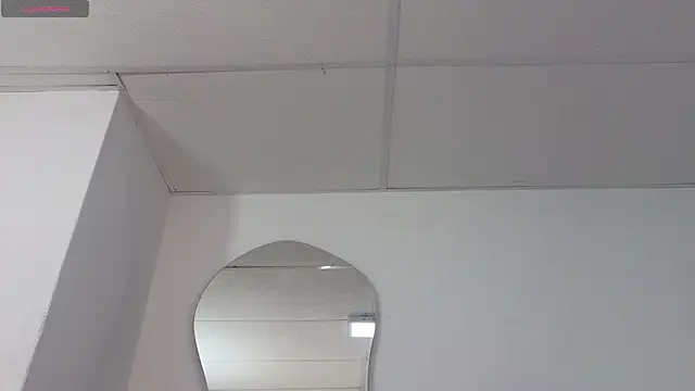 Tiphani walker  online show from 03.11.26