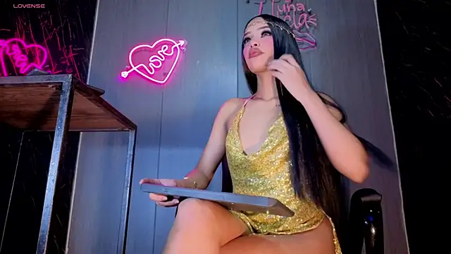 Snapshot of amgeline chatting on 06.19.26 amgeline online show from 06.19.26