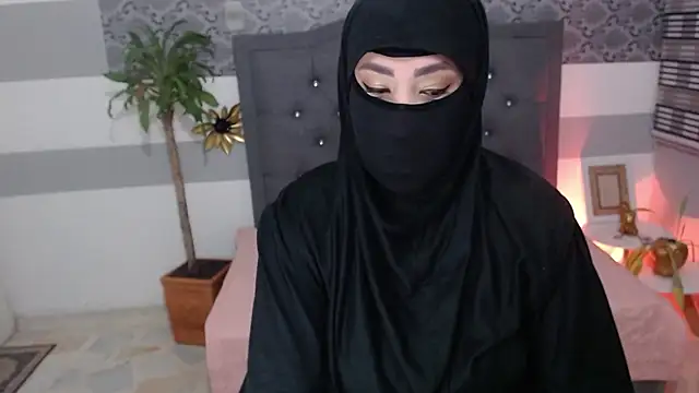 Snapshot of Jalima_sabag chatting on 10.13.25 Jalima sabag online show from 10.13.25