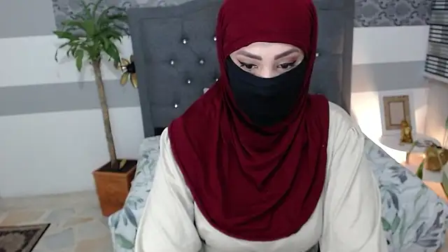 Snapshot of Jalima_sabag chatting on 10.28.25 Jalima sabag online show from 10.28.25