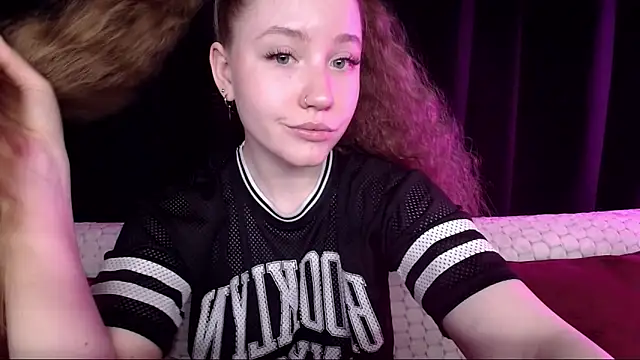 SindiWatsoon online show from 02.26.25