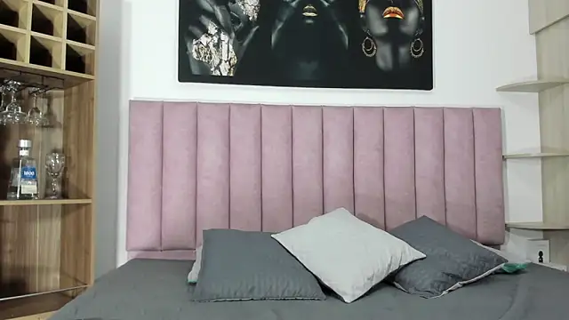 Charlotte wilson online show from 09.19.25