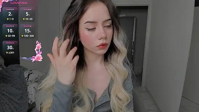 KellyBarton online show from 12.08.24