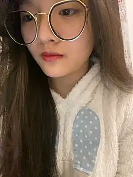 Krixxi22 online show from 01.04.25