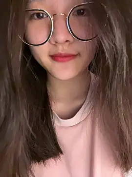 Krixxi22 online show from 09.21.25