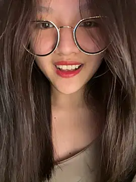 Krixxi22 online show from 10.07.25