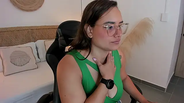 zoe danae  online show from 01.15.26