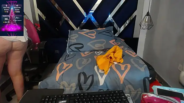 maissa-luvv online show from 12.16.24