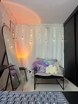 Snapshot of rubi_star chatting on 09.08.25 rubi star online show from 09.08.25