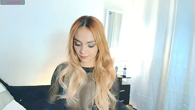 MeganLorensx online show from 10.16.25