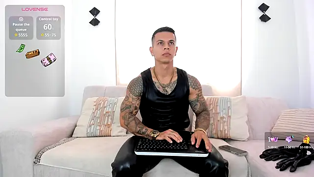 Aron Dark online show from 10.12.25