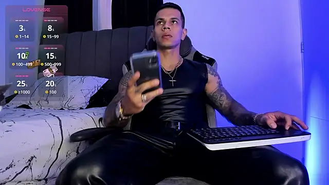 Aron Dark online show from 10.19.25