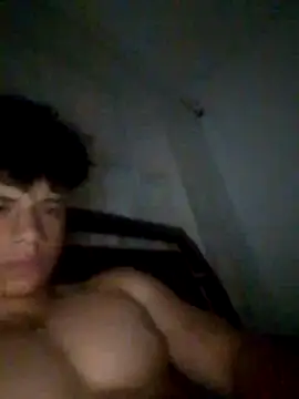 Snapshot of conejoSex_69 chatting on 09.14.25 conejoSex 69 online show from 09.14.25