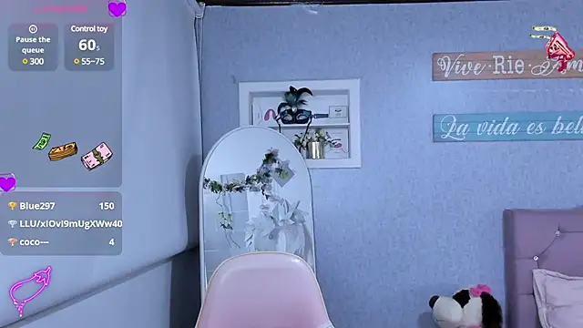 Snapshot of Kenia_tompson01 chatting on 03.07.25 Kenia tompson01 online show from 03.07.25