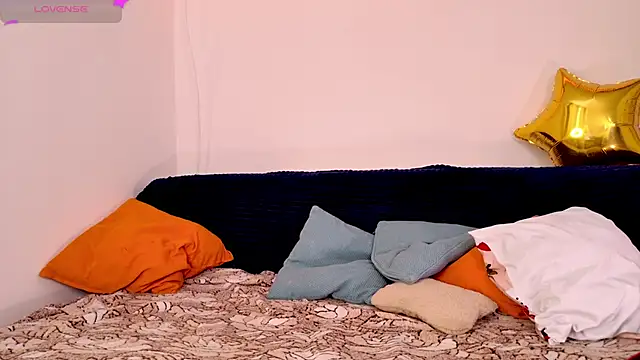 Snapshot of Lisa_sweetheels chatting on 01.19.25 Lisa sweetheels online show from 01.19.25