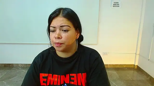 martinna tay online show from 03.17.25