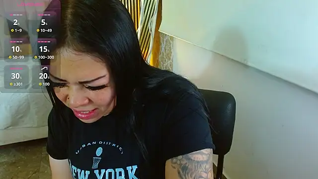 martinna tay online show from 04.10.26