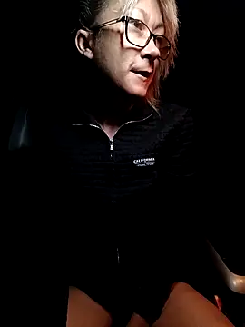 Timide girl2 online show from 10.08.25