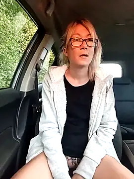 Timide girl2 online show from 10.11.25